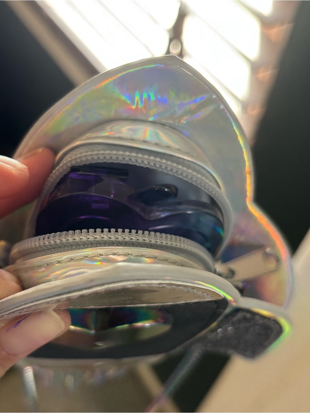 Holographic Rocket Heart Crossbody Bag - Picture 7 of 9
